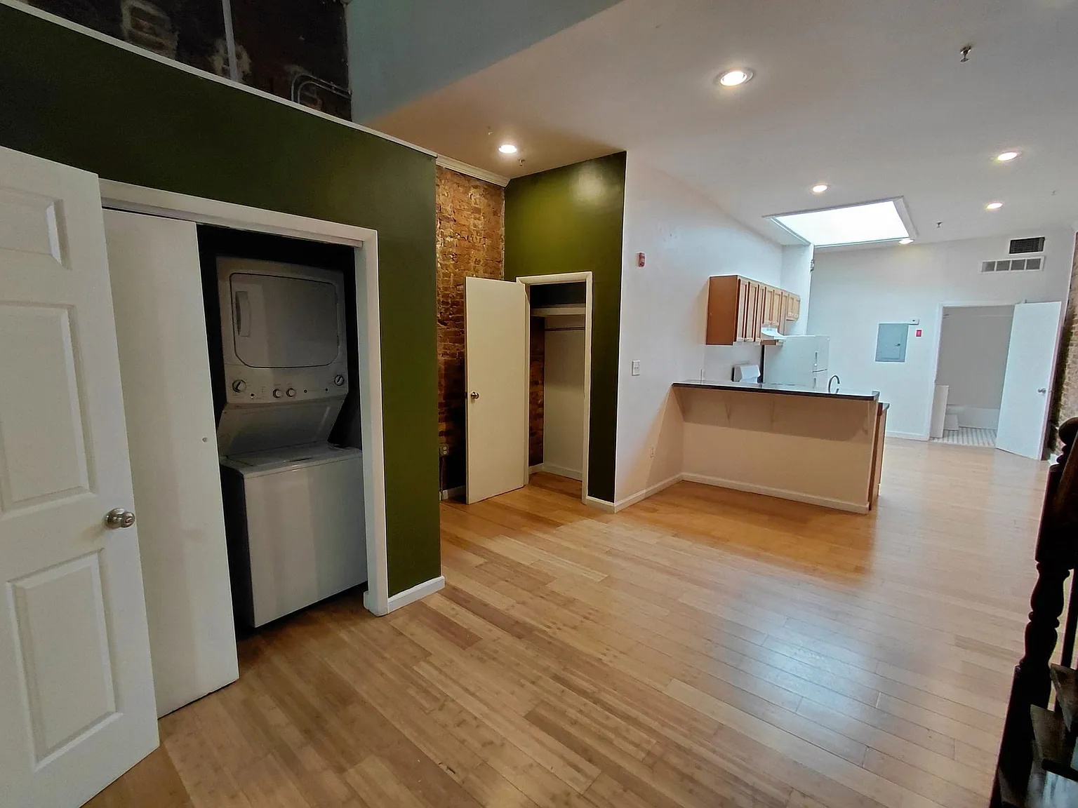 1 bed, $1,400 — Photo 4