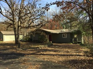 2540 Edward Dr, Batesville, AR 72501