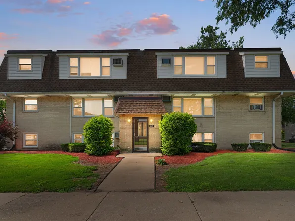 9907 W 58th St APT 5, Countryside, IL 60525