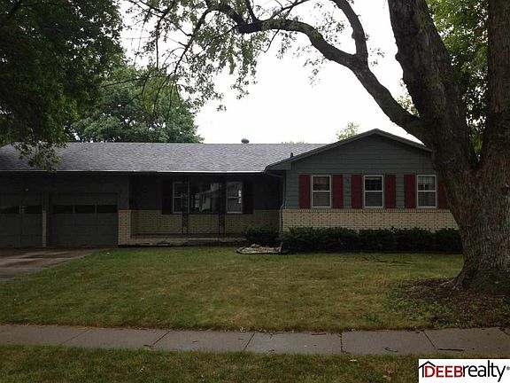 3rd image of 813 S Osage St