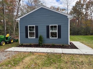 12405 Cedar Trl, Gloucester, VA 23061