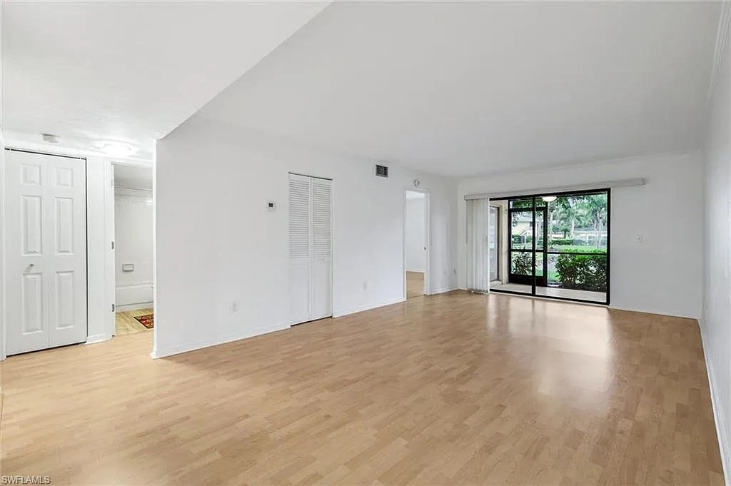 2 bed, 4.0 bath, 884 sqft, $1,700 — Photo 4