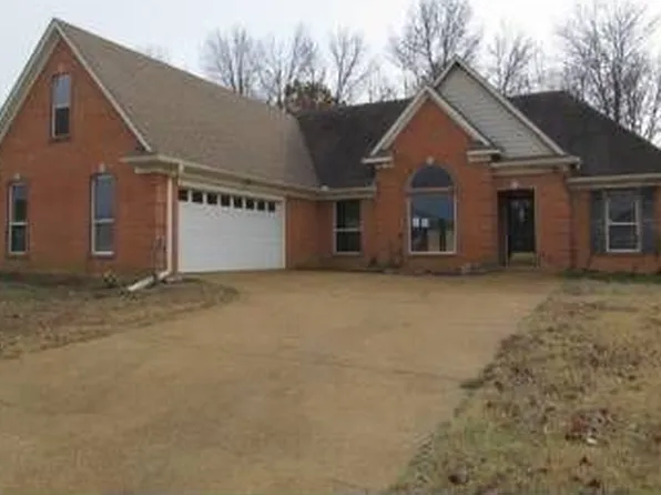 2253 Greencliff Dr, Southaven, MS 38672