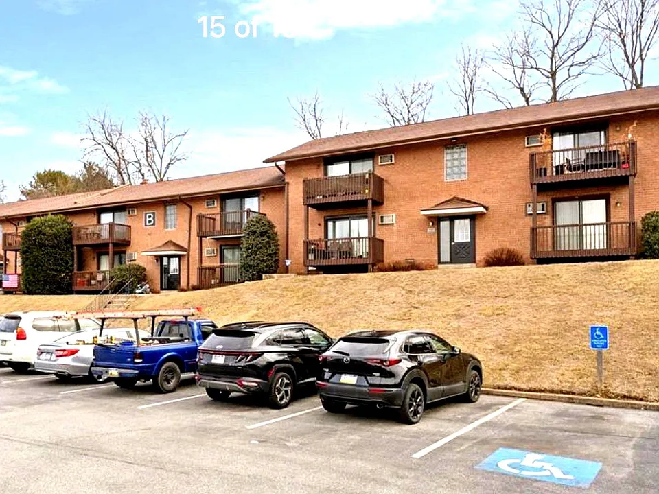1016 W Baltimore Pike #B5