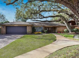 4090 Summerwood Ave, Orlando, FL 32812