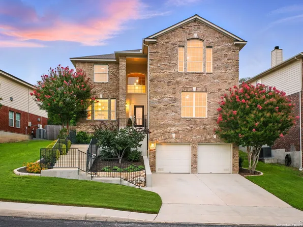 21034 La Pena Dr, San Antonio, TX 78258