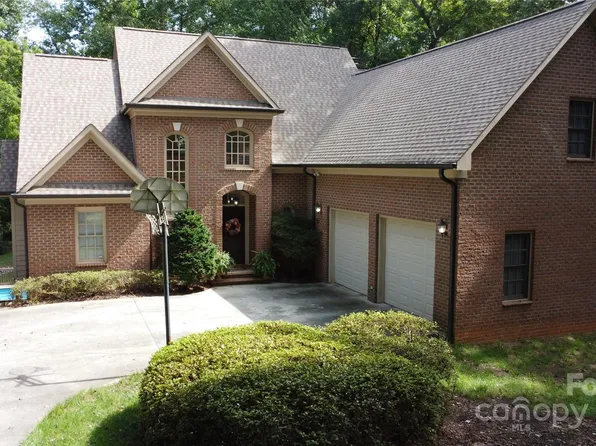 106 Rebel Run, Morganton, NC 28655