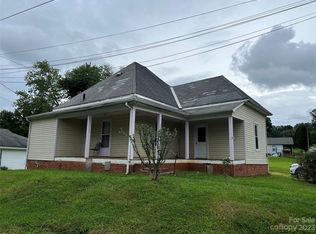 150 Hoyle St, Marion, NC 28752