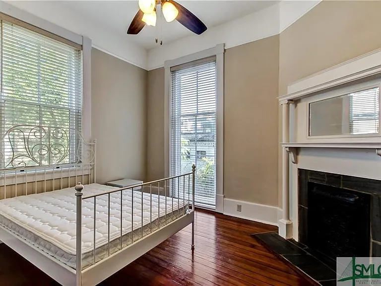 117 W Charlton St — Photo 14