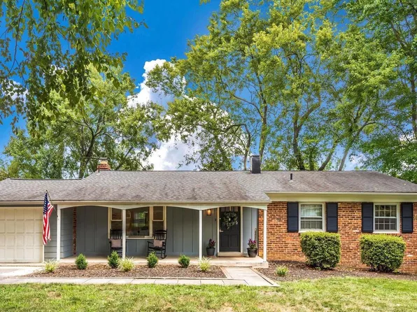 5 Sussex Ct, Rockville, MD 20854
