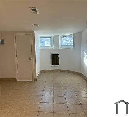 1921 N Fulton Ave — Photo 36