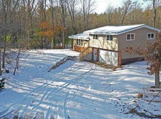 E618 Suhs Rd, Waupaca, WI 54981