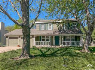 2813 Pebble Ln, Lawrence, KS 66047