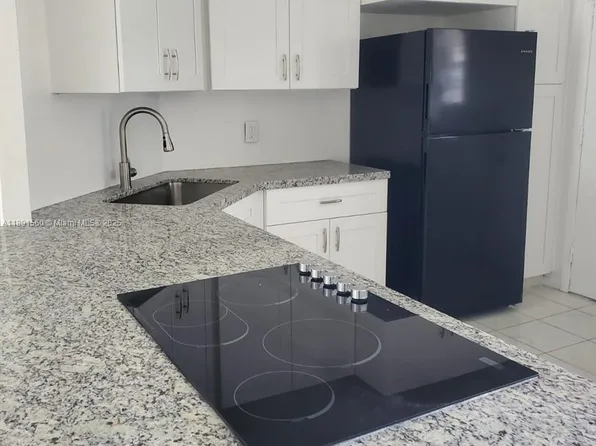 3300 Spanish Moss Ter APT 411, Lauderhill, FL 33319