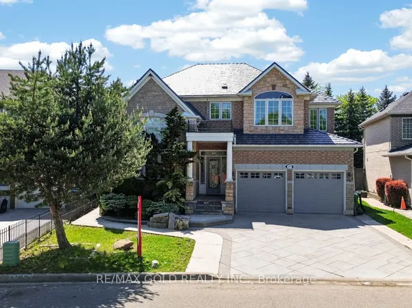 61 Whitwell Dr, Brampton, ON L6P 1E5