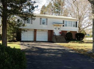 1614 Allen Ave, Vineland, NJ 08360
