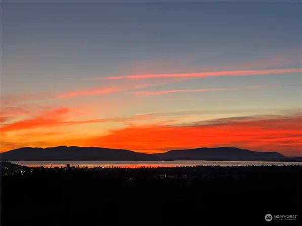 3409 Chandler Parkway, Bellingham, WA 98226