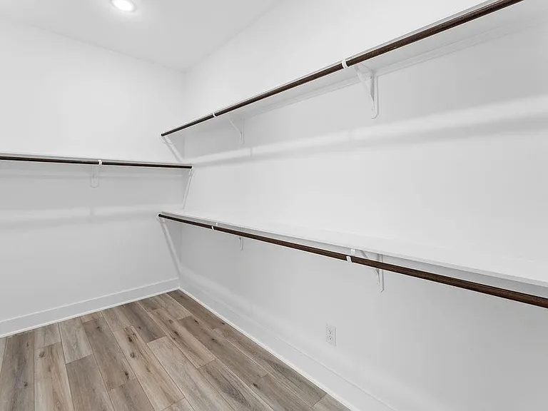 4946 Wunder Way — Photo 13