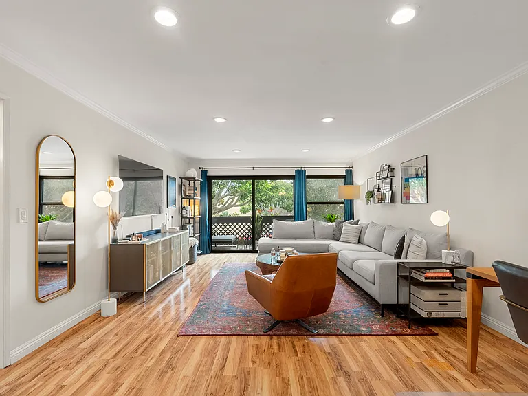 7742 Redlands St #H1027 — Photo 5