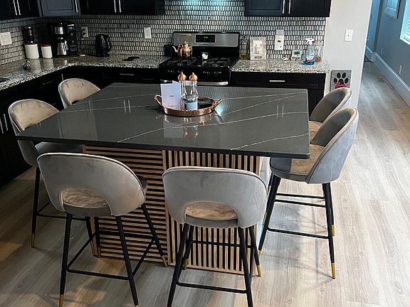 5th image of 5339 Magnolia Ave
