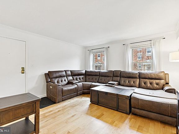 4th image of 529 Bashford Ln APT 1