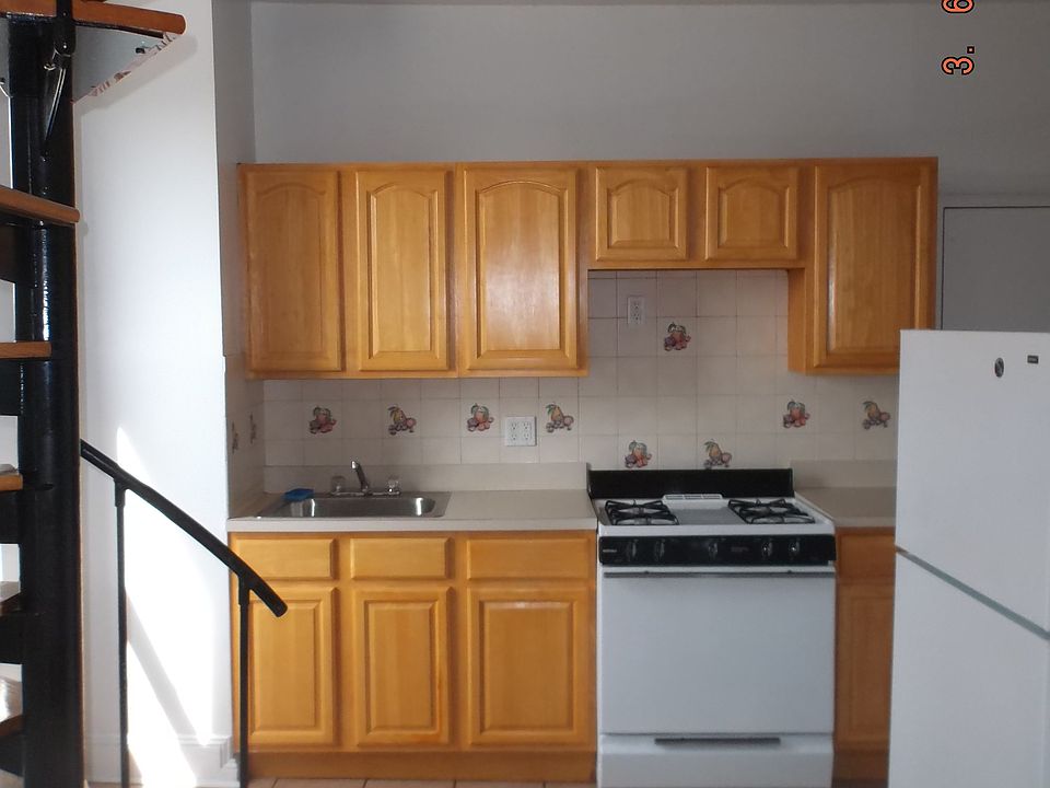 1st image of 597 4th Ave