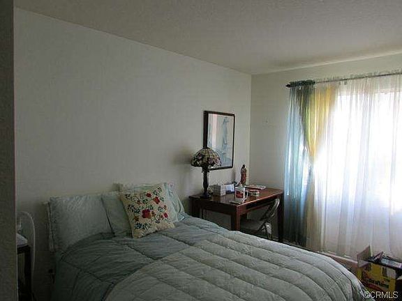 5th image of 2560 Avenida Del Vista Vis
