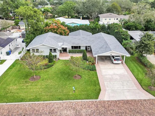 2736 Derbyshire Ave, Lakeland, FL 33803