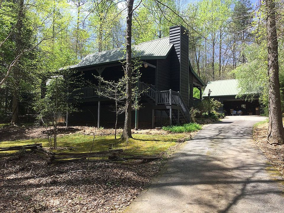house/garage from barn