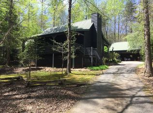 319 Tate Creek Trl, Dahlonega, GA 30533