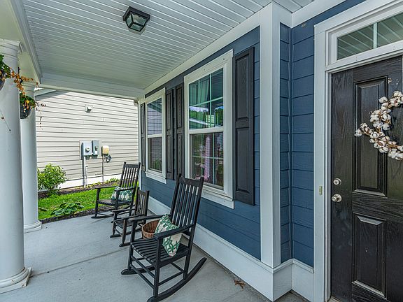 2nd image of 1907 Blue Bayou Blvd
