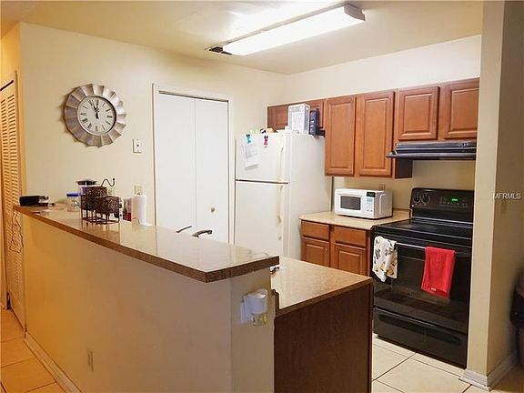 2nd image of 5980 Westgate Dr APT 101