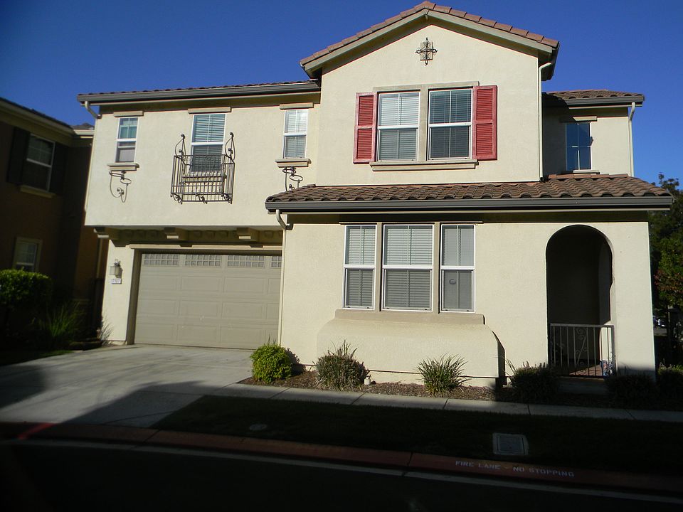 1st image of 17107 Hickory Oak Ln