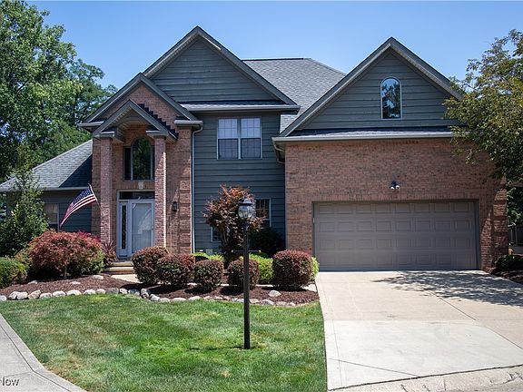 2nd image of 21778 Gatehouse Ln