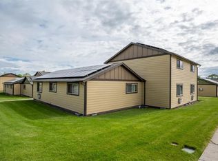 703 12th St, La Grande, OR 97850