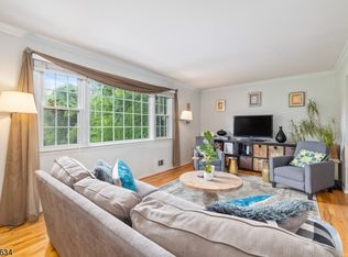 9 Baltusrol Rd, Summit, NJ 07901