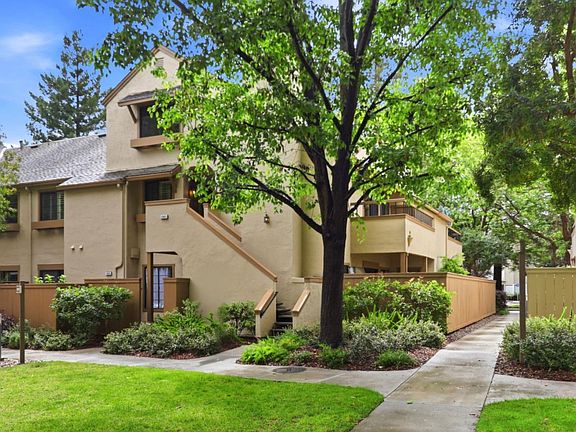3rd image of 1941 Huxley Ct