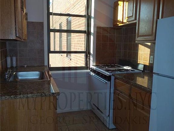 4th image of 6337 Austin St APT 3F