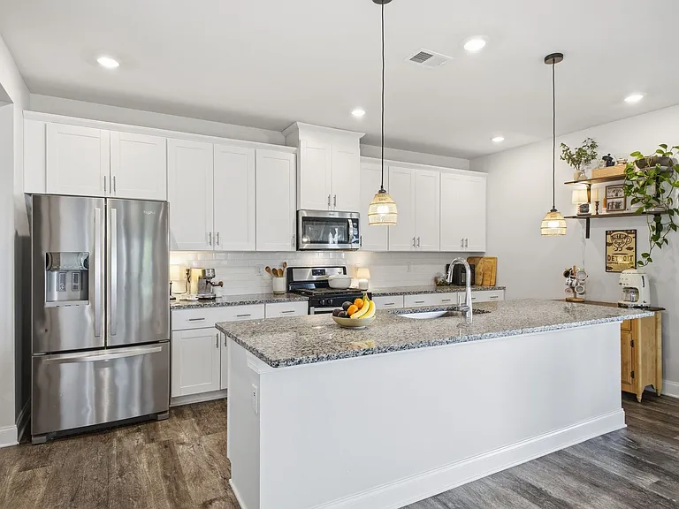 4041 Arrowleaf Ln — Photo 9