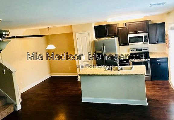 4th image of 25 Abaco Ct