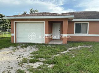 5217 30th St SW, Lehigh Acres, FL 33973