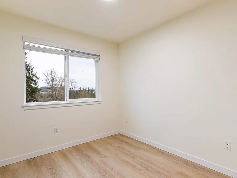 1809 E Sunset Dr — Photo 29