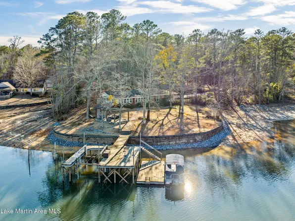 157 Deerwood Ct, Dadeville, AL 36853