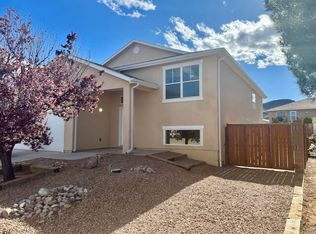 325 Cloud View Ave SW, Los Lunas, NM 87031