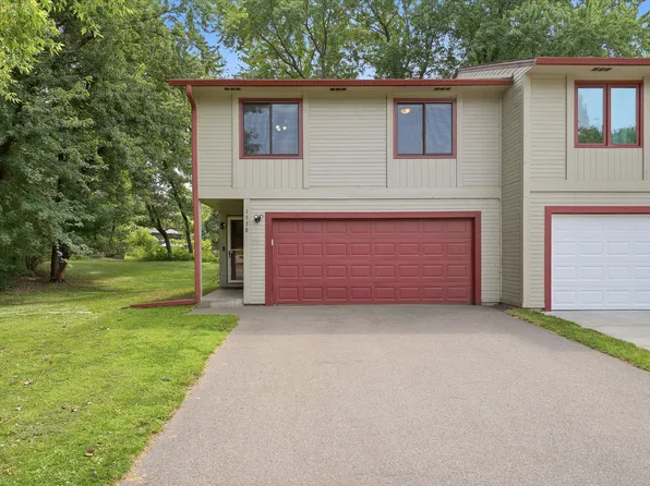 1930 55th Street Ct E, Inver Grove Heights, MN 55077