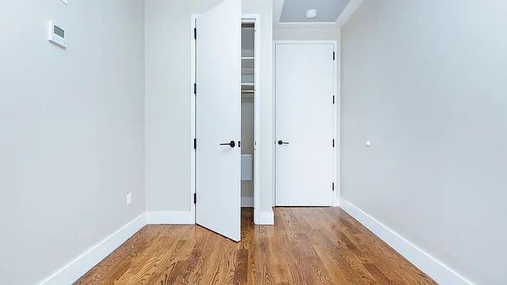 Rented by Nooklyn NYC LLC | media 37