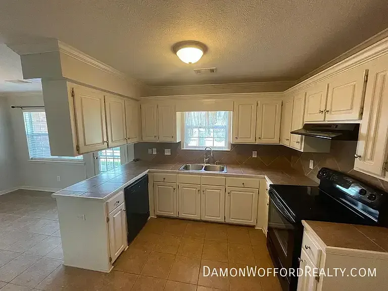 172 Cedar Spring Cir — Photo 6