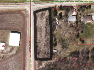 3004 Twinkle Hill Rd, Marshalltown, IA 50158