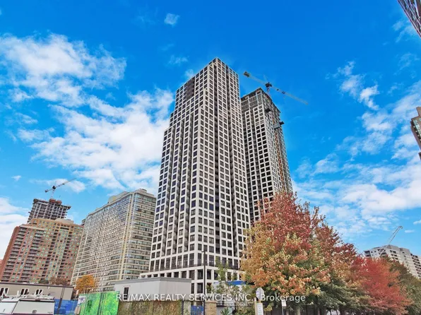 36 Elm Dr W, Mississauga, ON