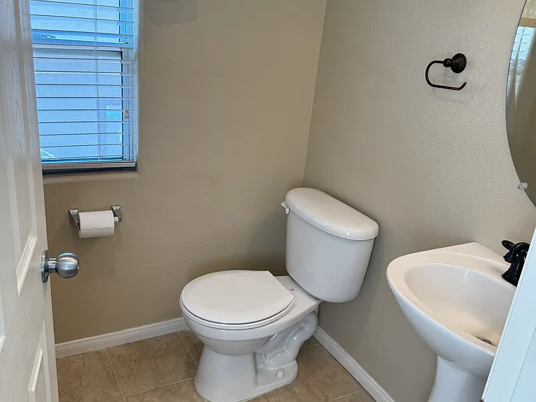10633 Chestnut Timber Ct — Photo 4